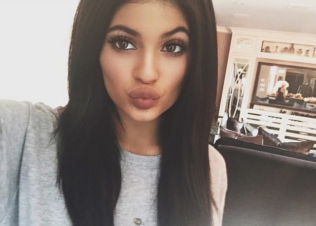 Kylie Jenner mit Lippen