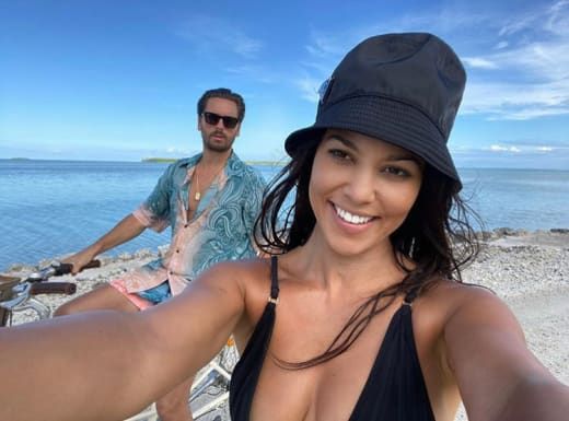 Scott și Kourt în Tahiti