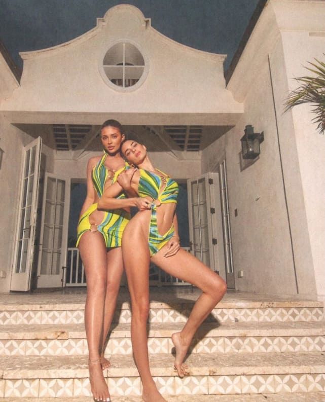 Kylie ir Kendall Jenner Bahamuose