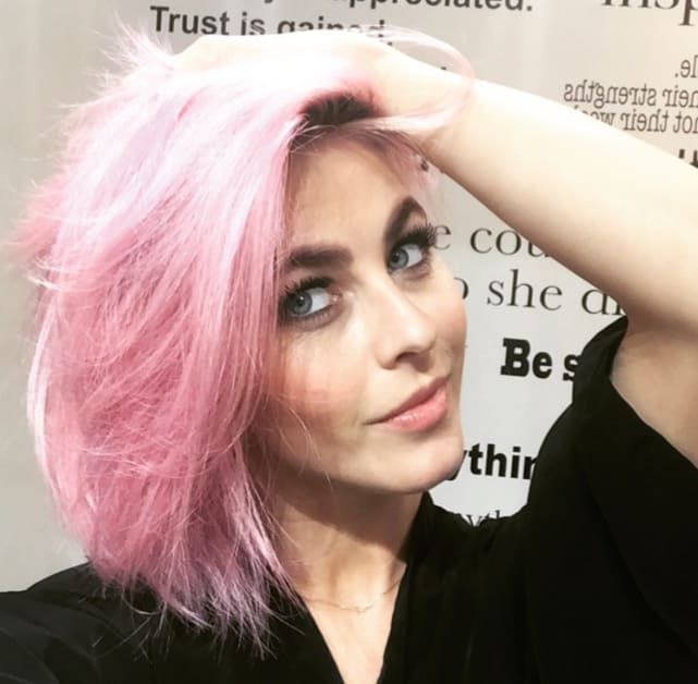 Julianne Hough Pink hår