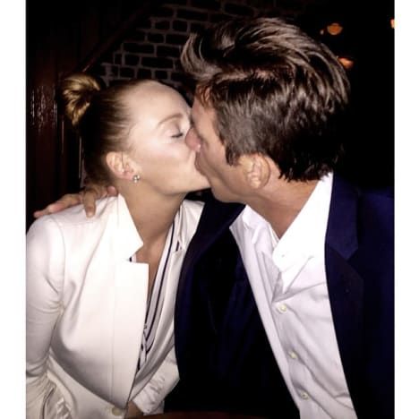 Катрин Денис и Томас Равенел се целуват през 2014 г