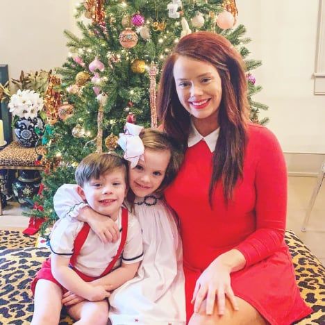 Kathryn Dennis og børn om jul