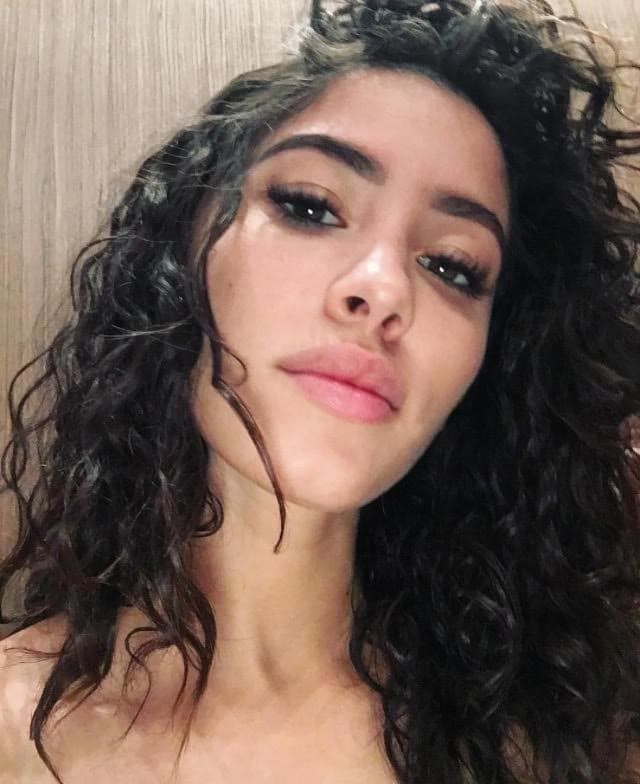 Alexandra Rodriguezi selfie